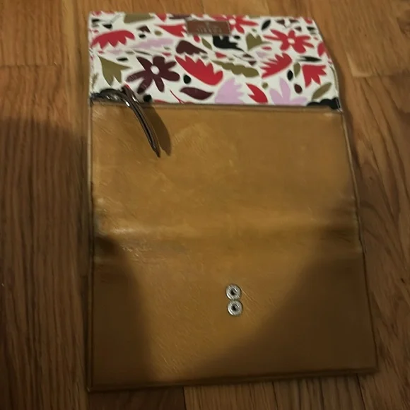 Unique Fossil leather wallet - Picture 6 of 10